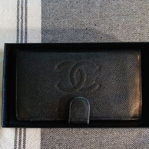 Authentic CHANEL Classic Black Leather Wallet
